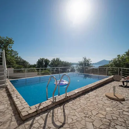 Seaview Couple Studio With Pool-Przno Экстерьер фото