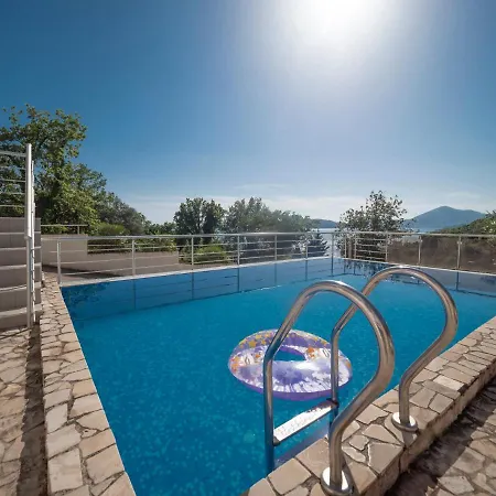 Seaview Couple Studio With Pool-Przno Экстерьер фото