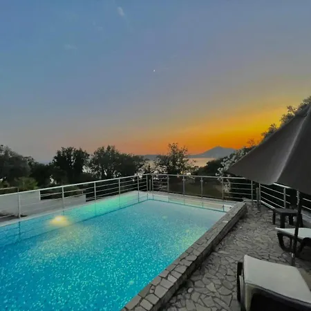 Seaview Couple Studio With Pool-Przno Экстерьер фото