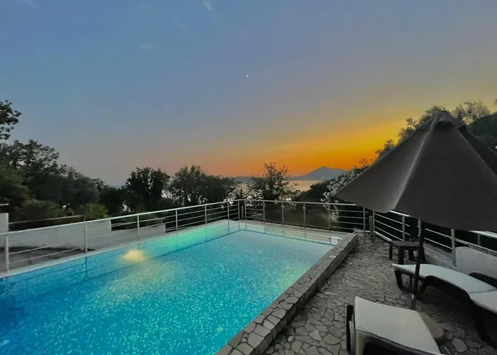 Seaview Couple Studio With Pool-Przno