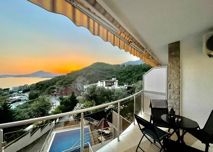Seaview Couple Studio With Pool-Przno